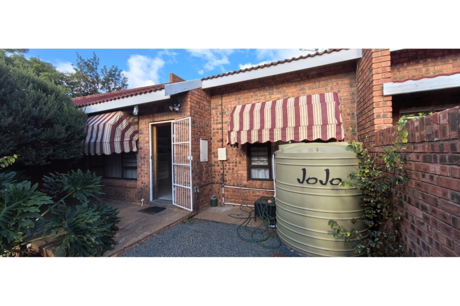 2 Bedroom Property for Sale in Memorial Road Area Northern Cape